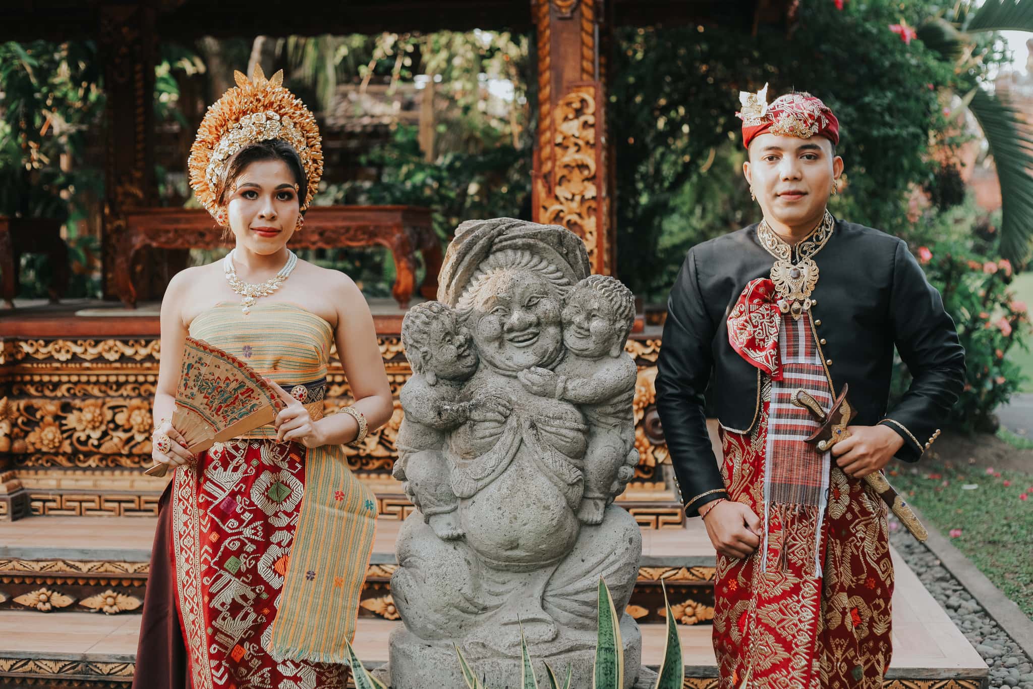 Arma dan Ayu berpose bersama